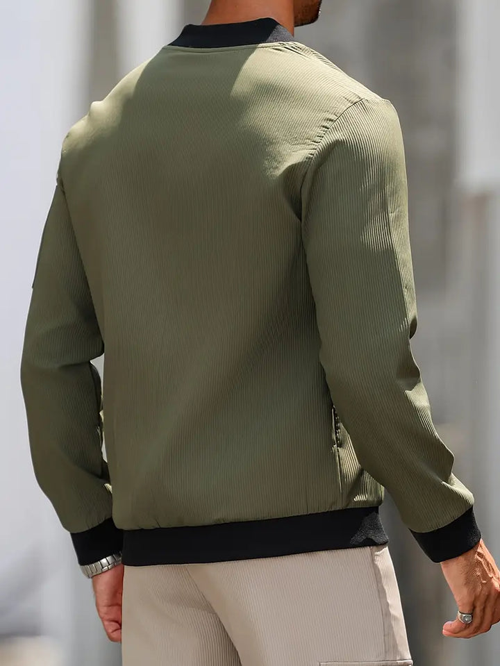 Cazadora bomber con cremallera para hombre